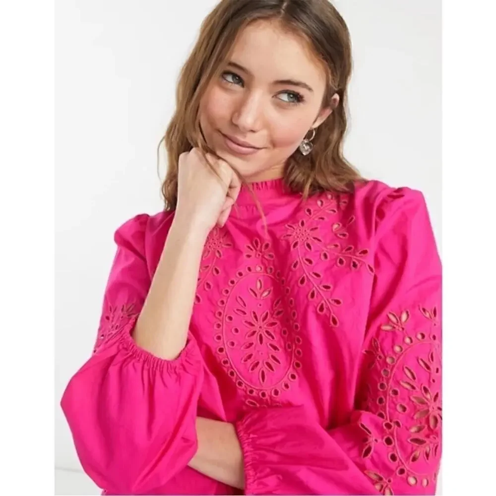 ▶️ J.Crew ◀️ Pink Mockneck Cotton Poplin Top with Embroidered Eyelet